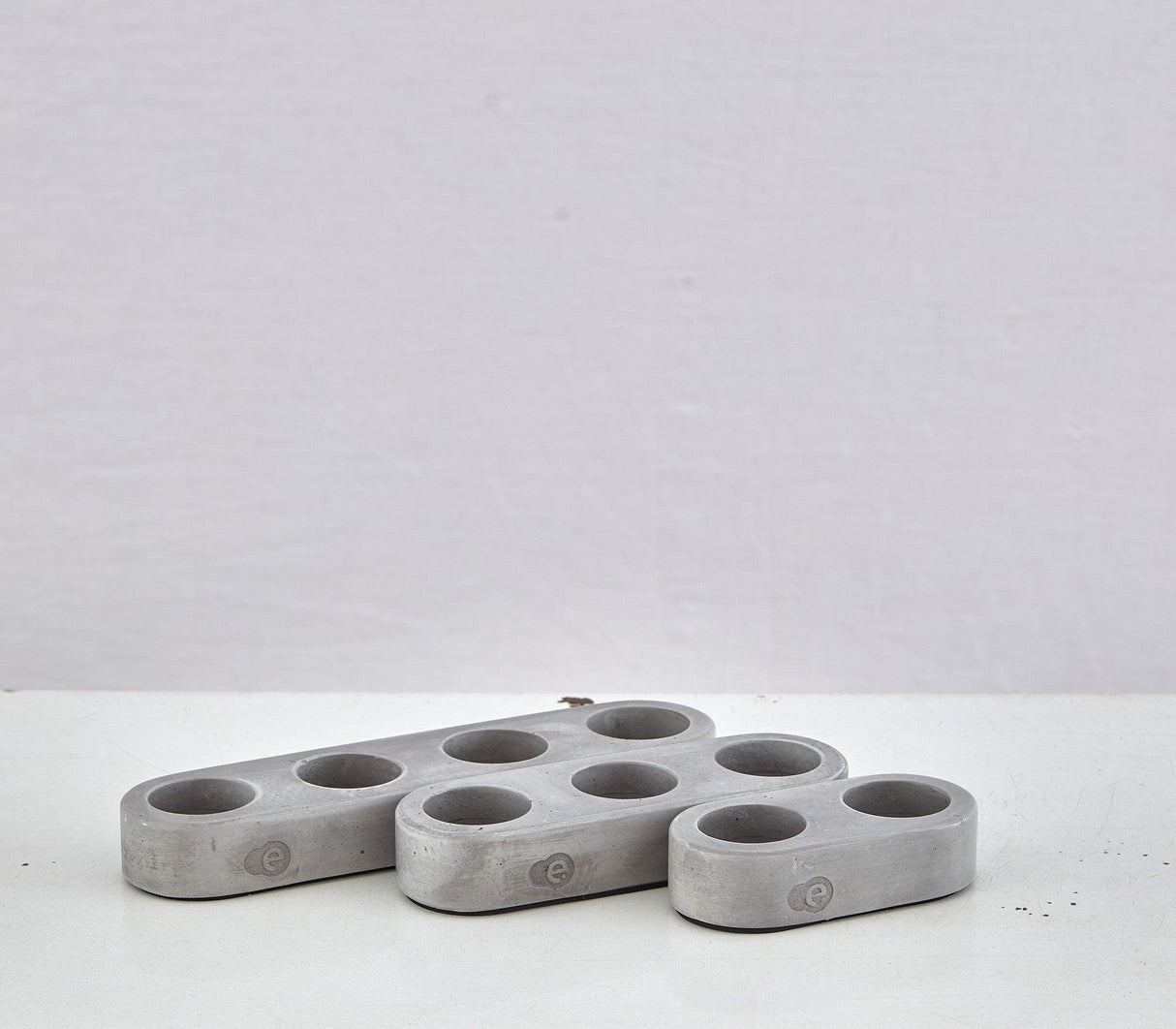 Accesoriu decorativ din beton Decorative Concrete Accessory Honey 1, Gri, 3x6x6 cm