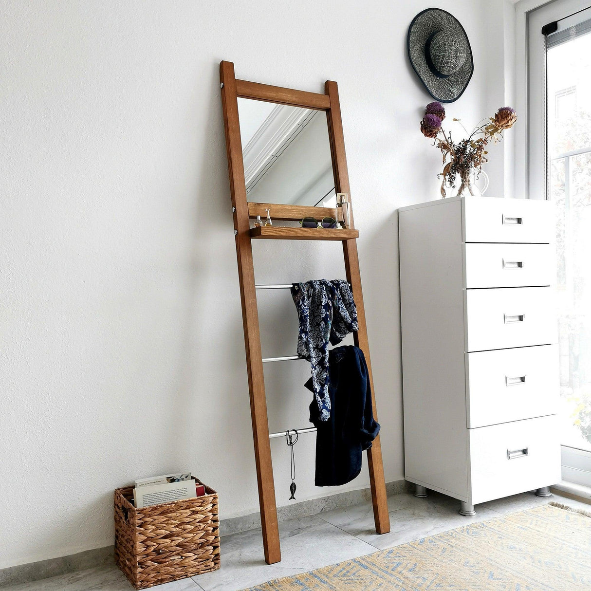 Cuier cu pantofar Aynalı Merdiven Askılık V110, Nuc, 3x170x50 cm