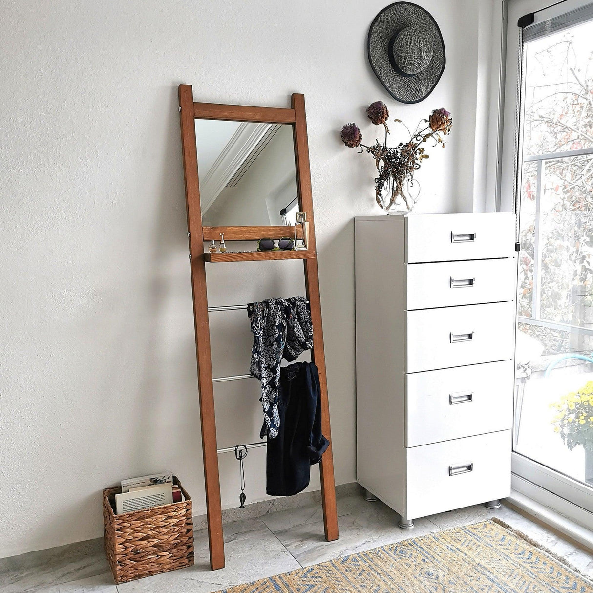 Cuier cu pantofar Aynalı Merdiven Askılık V110, Nuc, 3x170x50 cm