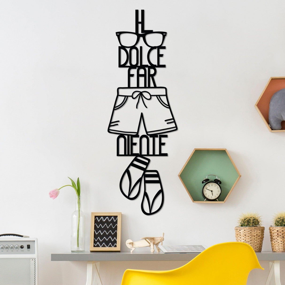 Decoratiune de perete Metal Dolce Far Niente 3, Negru, 30x85 cm