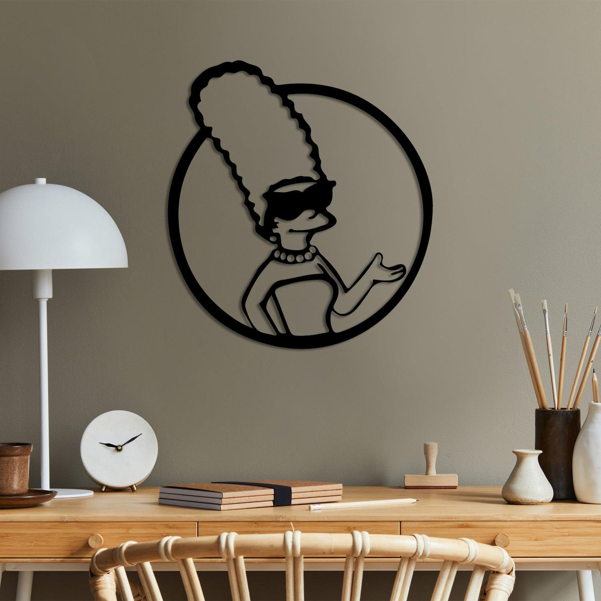 Decoratiune de perete Metal Sımpson 2, Negru, 33x33 cm