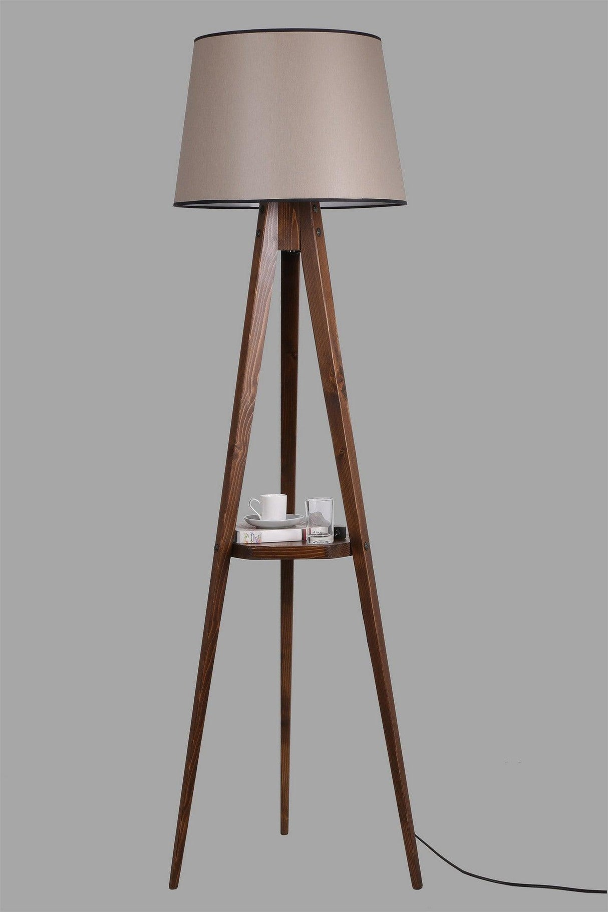 Lampadar Sehbali, Nuc