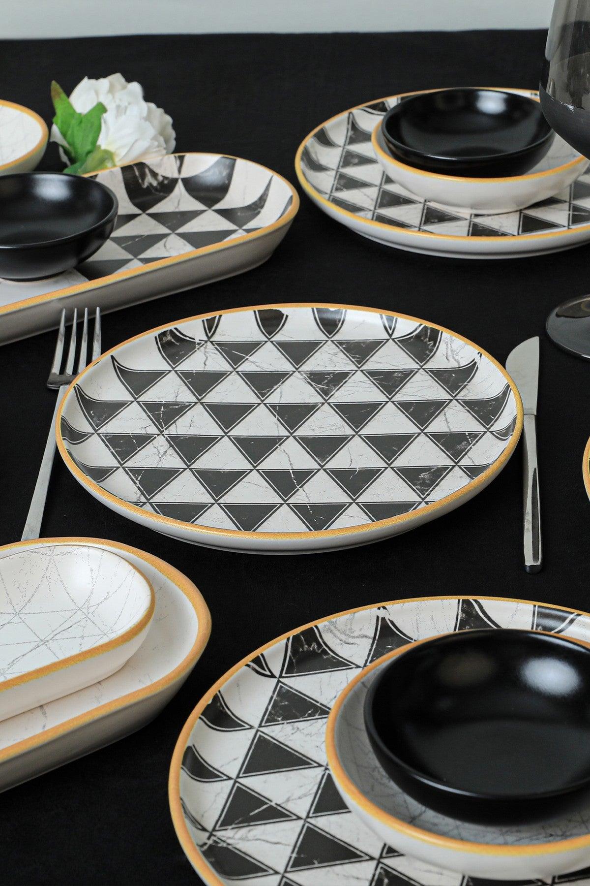 Set de mic dejun Chess, Negru, 18 piese