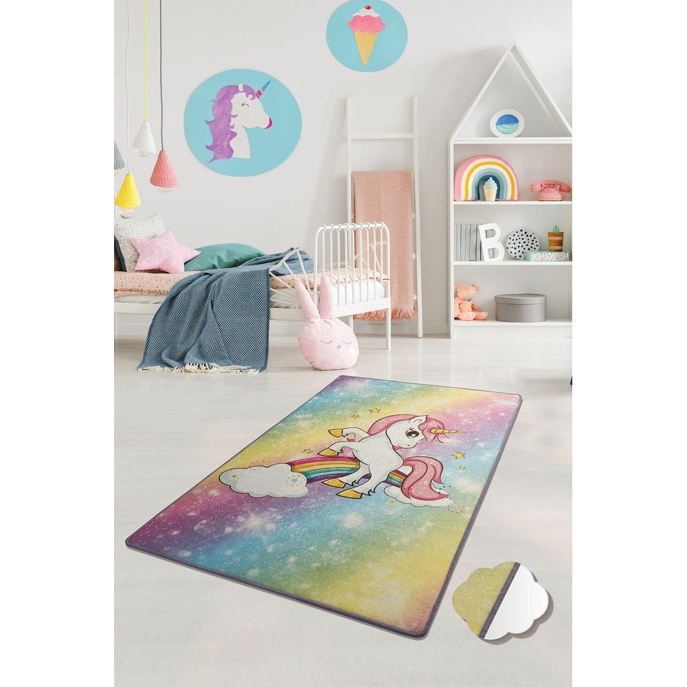 Covor de Copii Flying Unicorn, Multicolor (diverse dimensiuni) - Multicolor