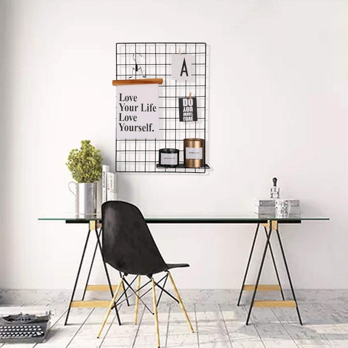 Decoratiune de perete Metal Evila Originals, Negru, 70x3x50 cm