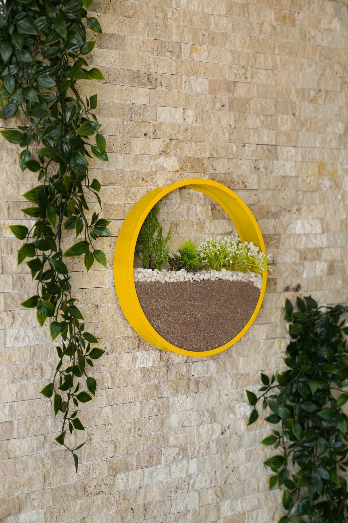 Decoratiune de perete Metal Green Panda, Galben - Roz, 30x5x30 cm, 2 buc