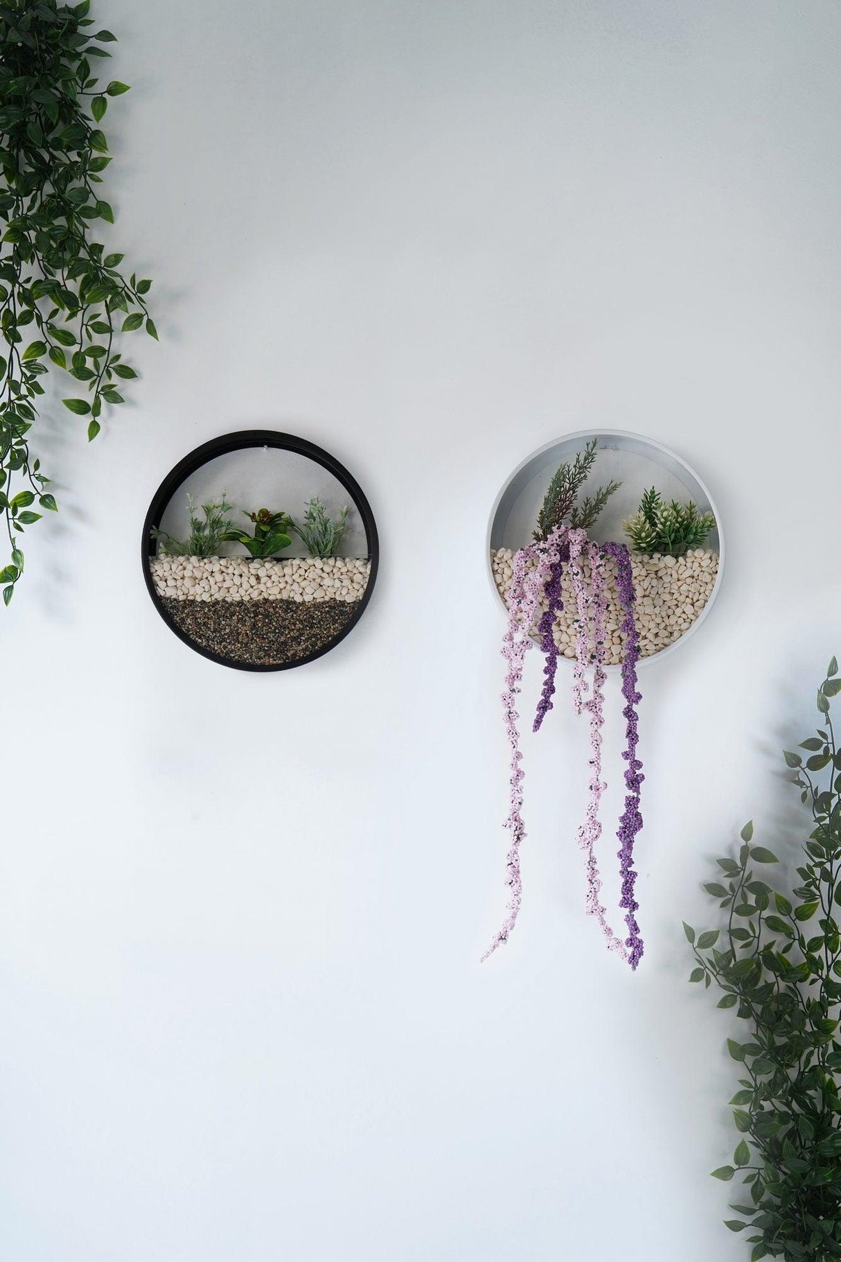 Decoratiune de perete Metal Green Panda, Negru - Alb, 25x5x25 cm, 2 bucati