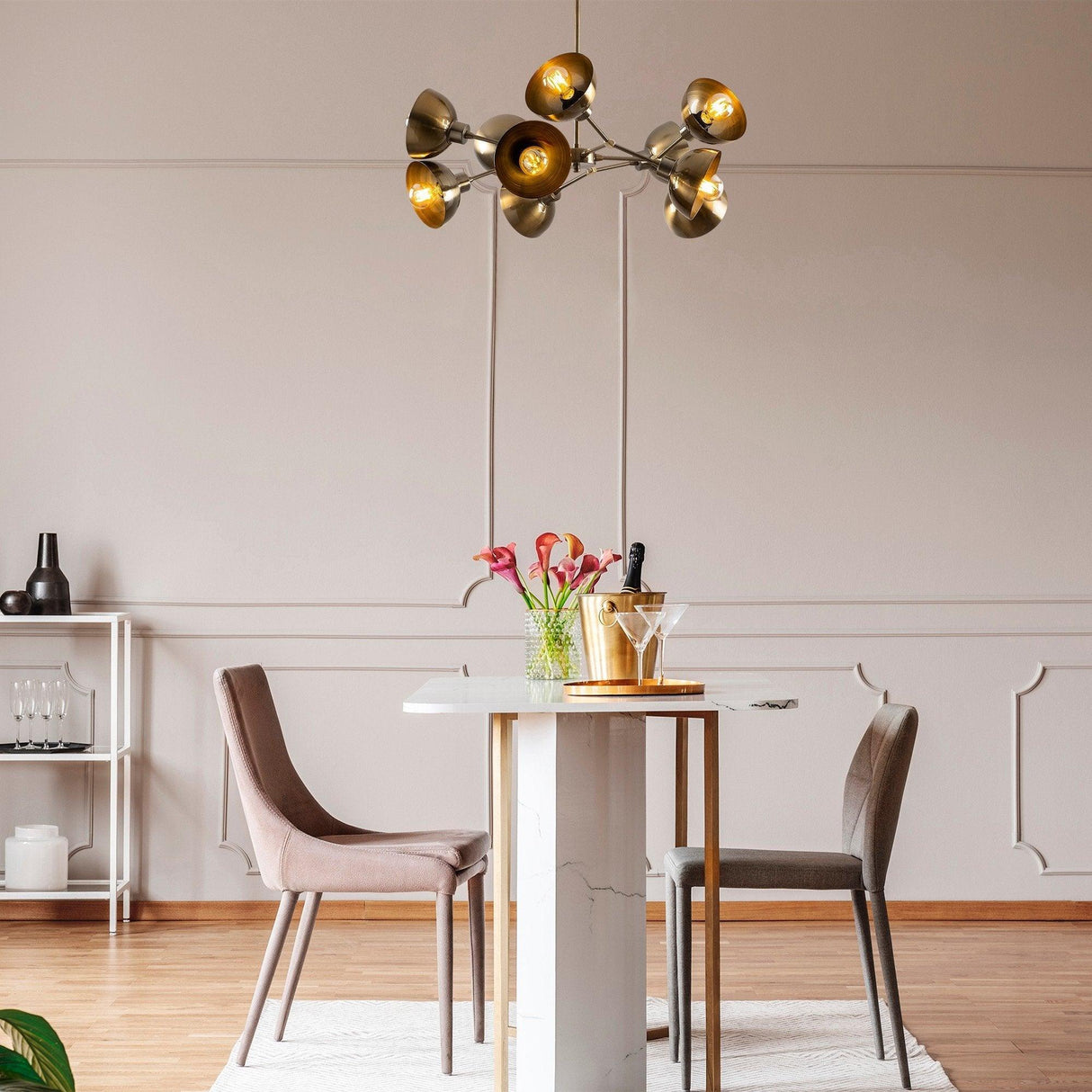 Lustra Nivey, Vintage