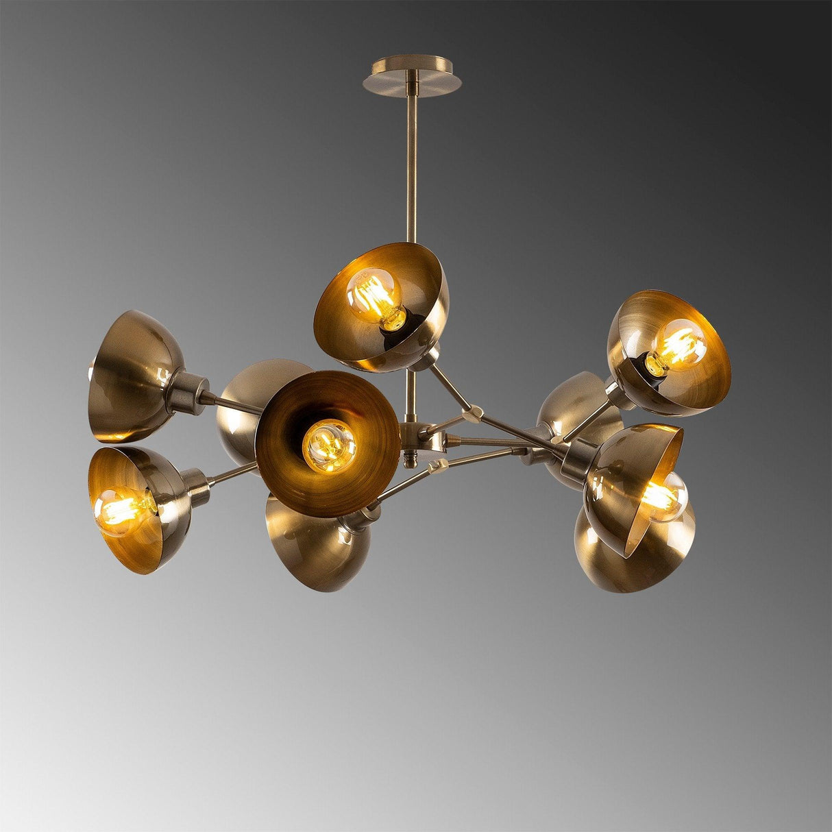 Lustra Nivey, Vintage