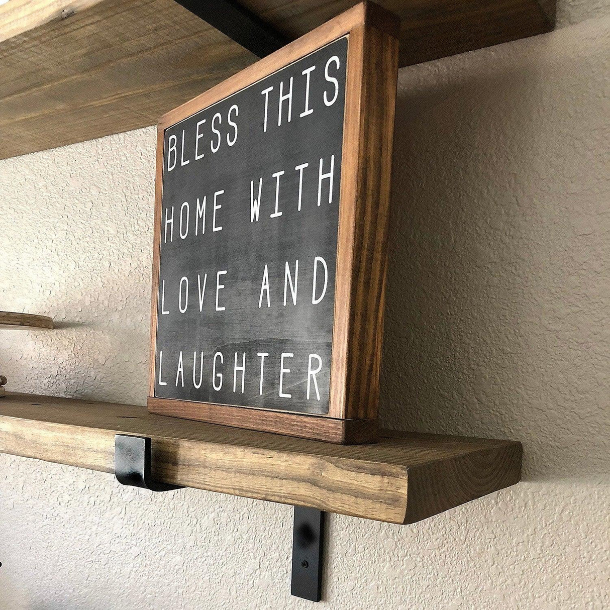 Raft decorativ de perete din lemn Kaptan, Negru, 60 x 16 x 14 cm