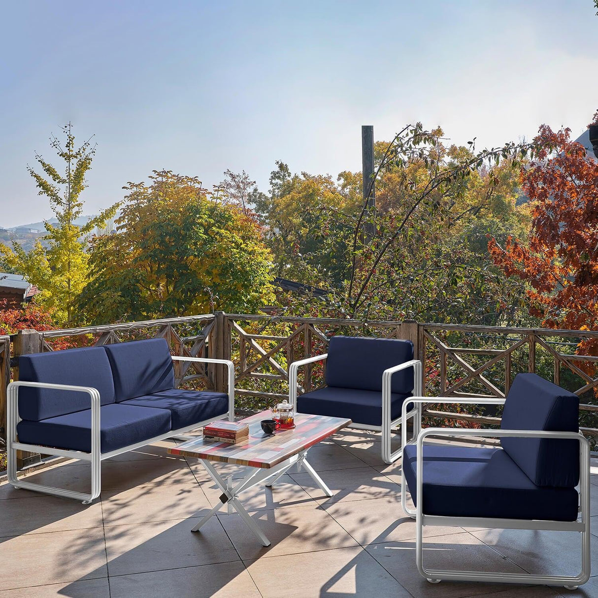 Alb Albastru închis