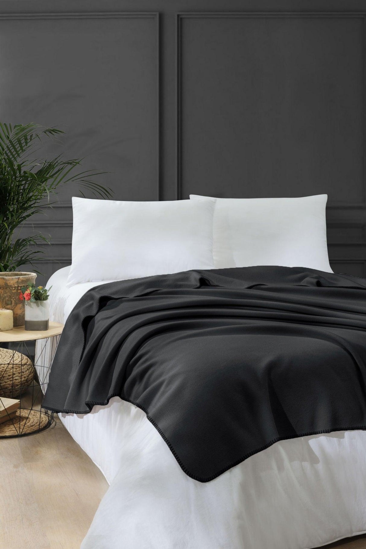 Pătură Extra Soft Deep Black, 160 x 200 cm