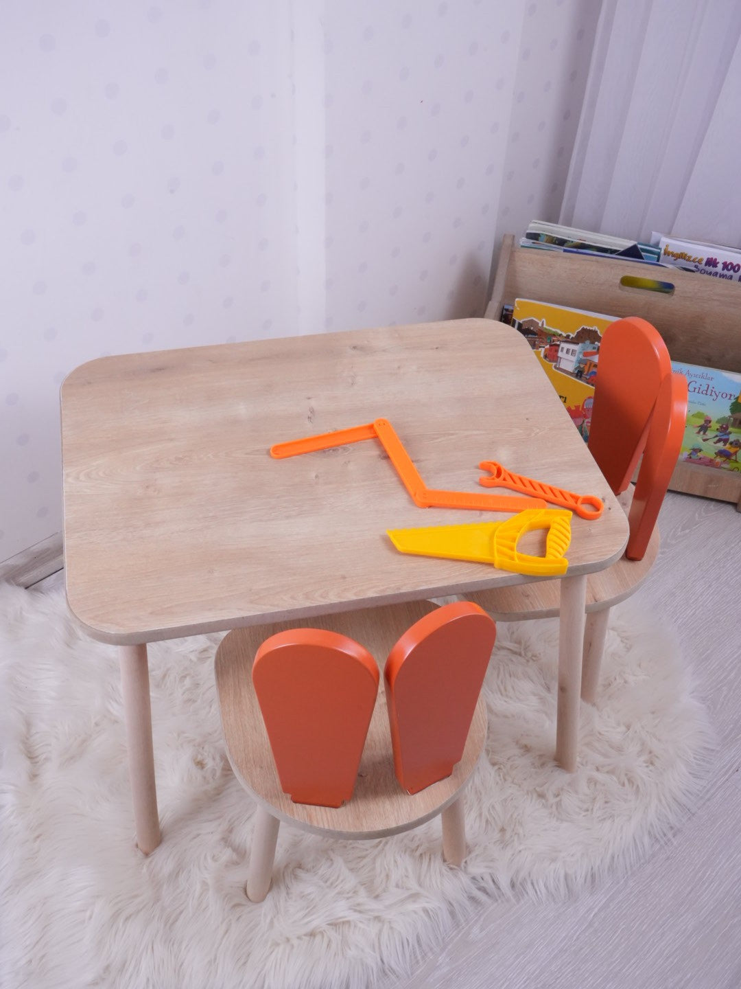 Set masa si scaun pentru copii Furniture Bunny One, 30x25 cm - Orange
Brown