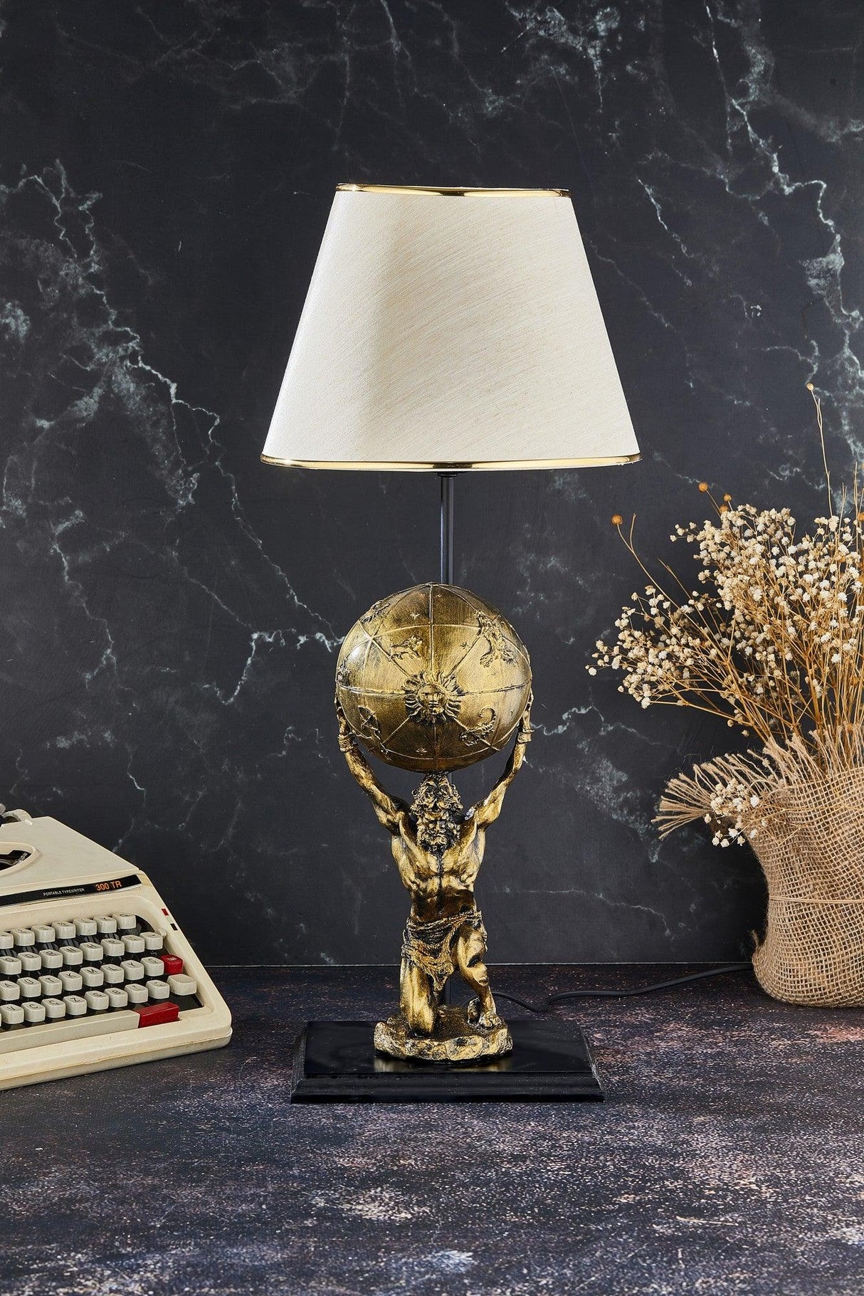 Veioză PLY127 Table Lamp, Auriu