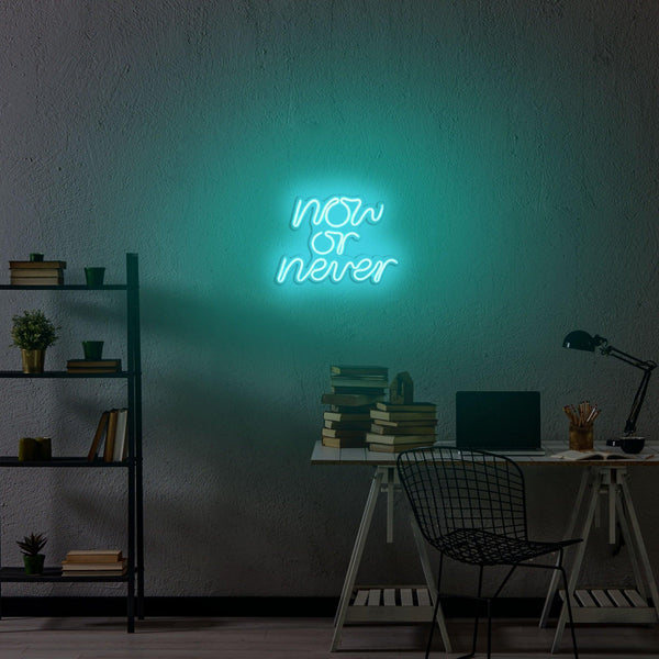 Aplica de Perete Neon Now or Never, 28x22 cm