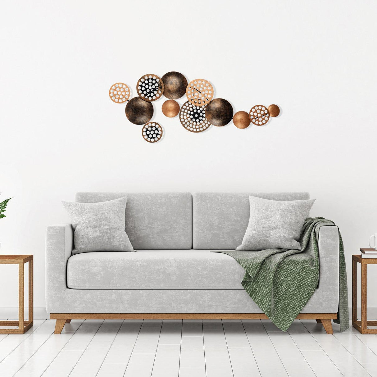Decoratiune de perete Bronte, Metal, 42x8x90 cm - Maro-Auriu