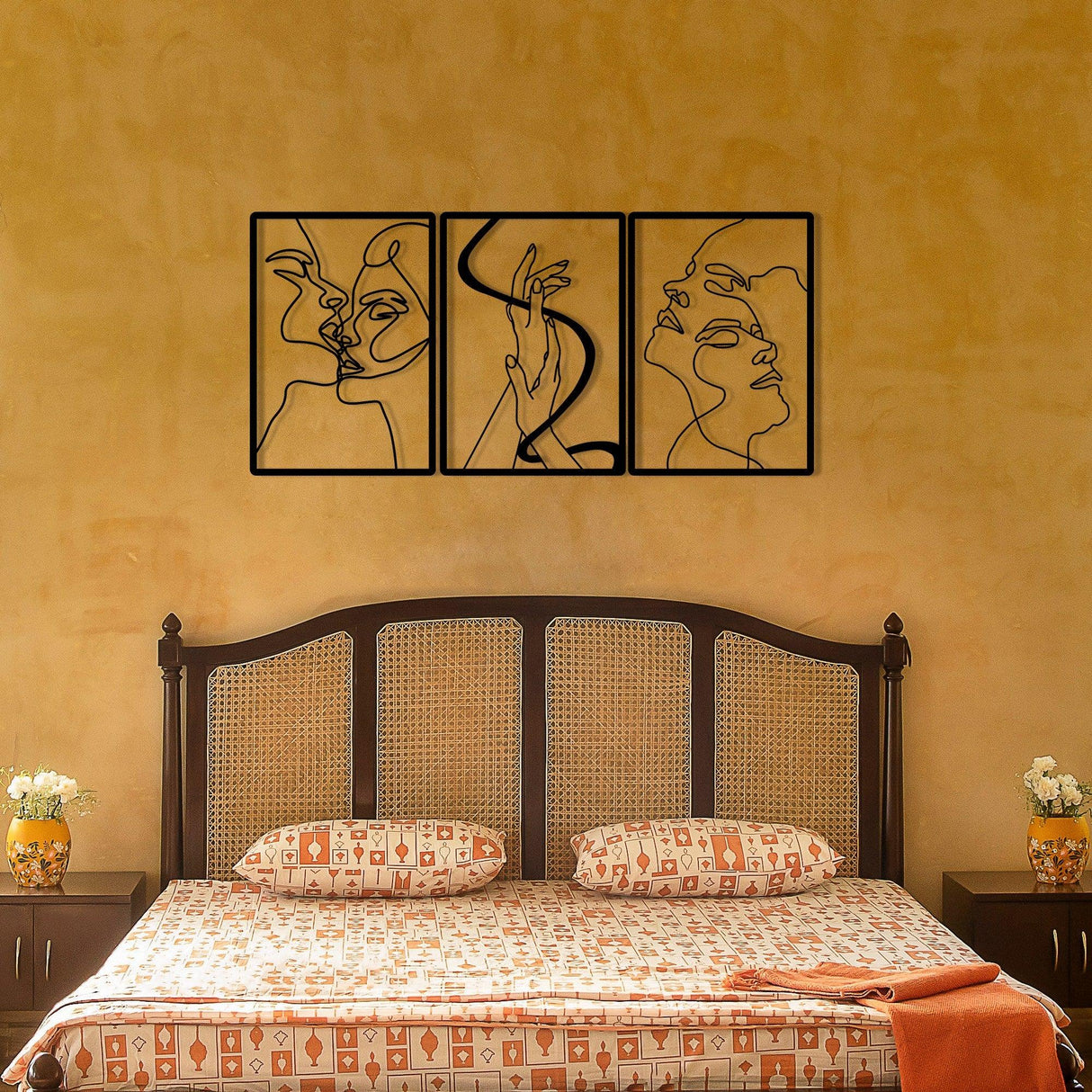 Decoratiune de perete Metal The Unity Of Love, Negru, 50x3x109 cm