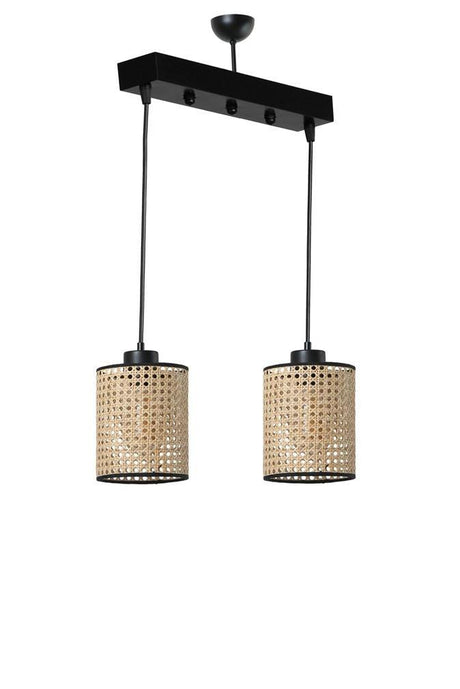 Lustra Harrison, Rattan